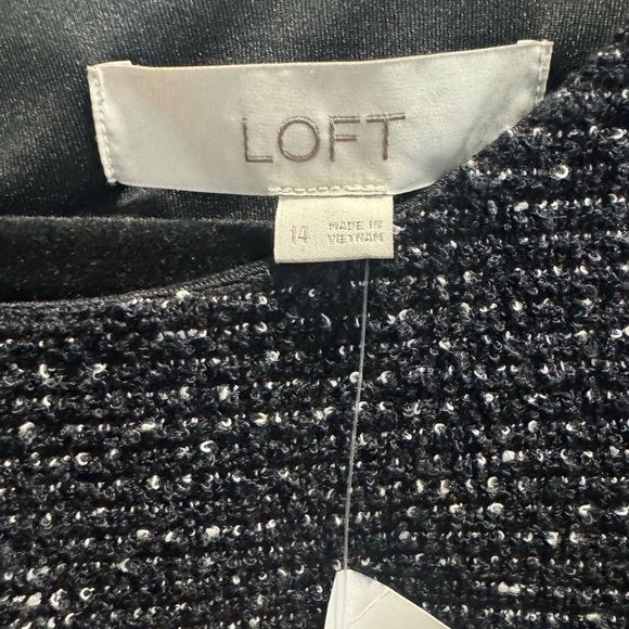 Loft tweed material black dress with velour belt. Size 14. - Picture 3 of 4